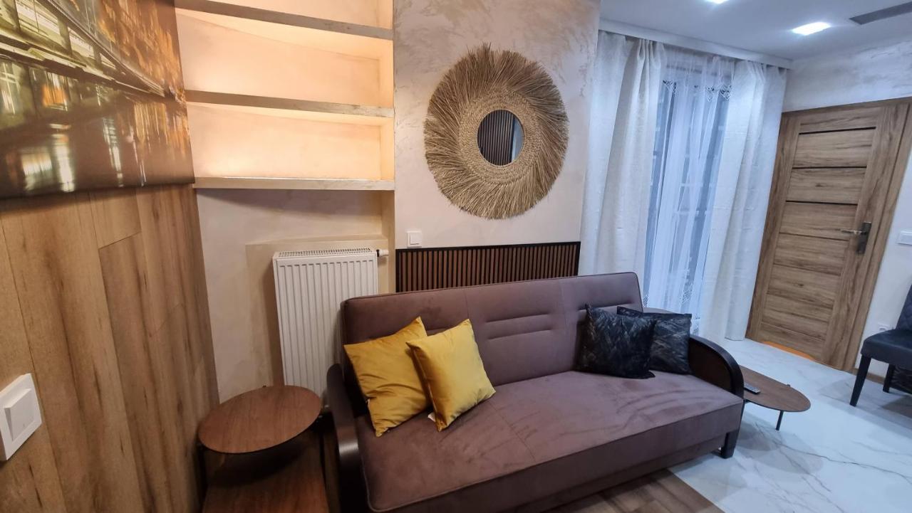 Luxury Seveeu Apartment *